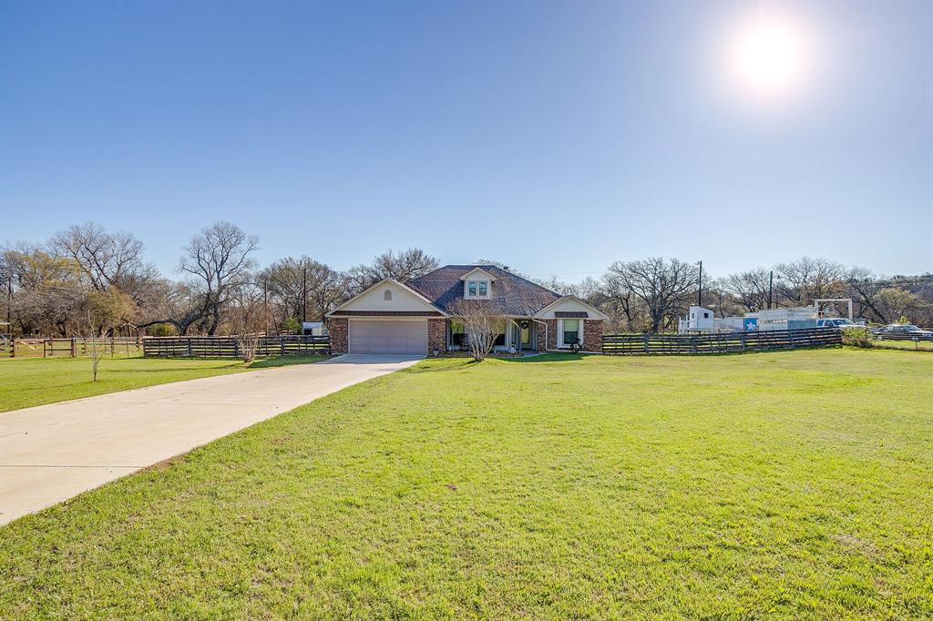 4017 Midway Road Weatherford, TX 76085 - Photo 4 of 40