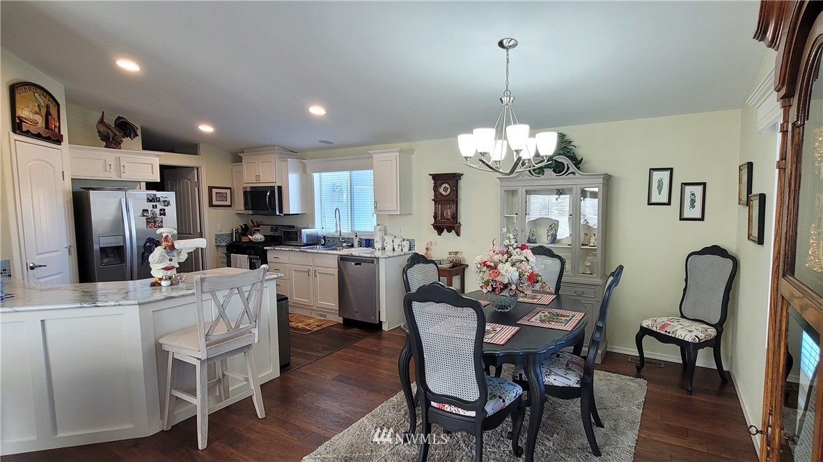 734 West Heritage Loop Sequim, WA 98382 - Photo 4 of 28