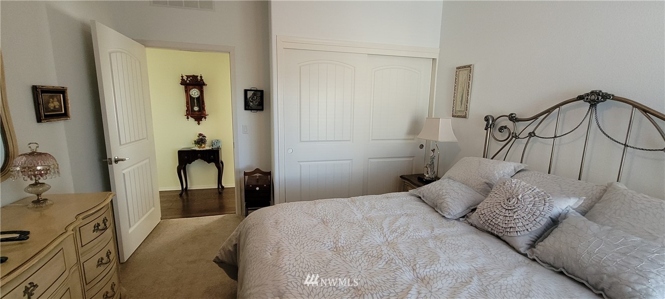 734 West Heritage Loop Sequim, WA 98382 - Photo 9 of 28