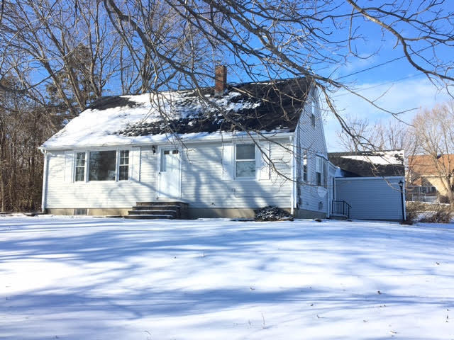41 Roxbury Street Thomaston, ME 04861 - Photo 2 of 24 Exterior Main