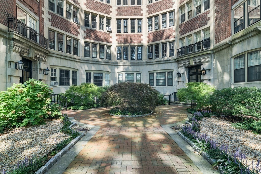 986 Memorial Drive, Unit 404 Cambridge, MA 02138 - Photo 33 of 41 a view of multiple building