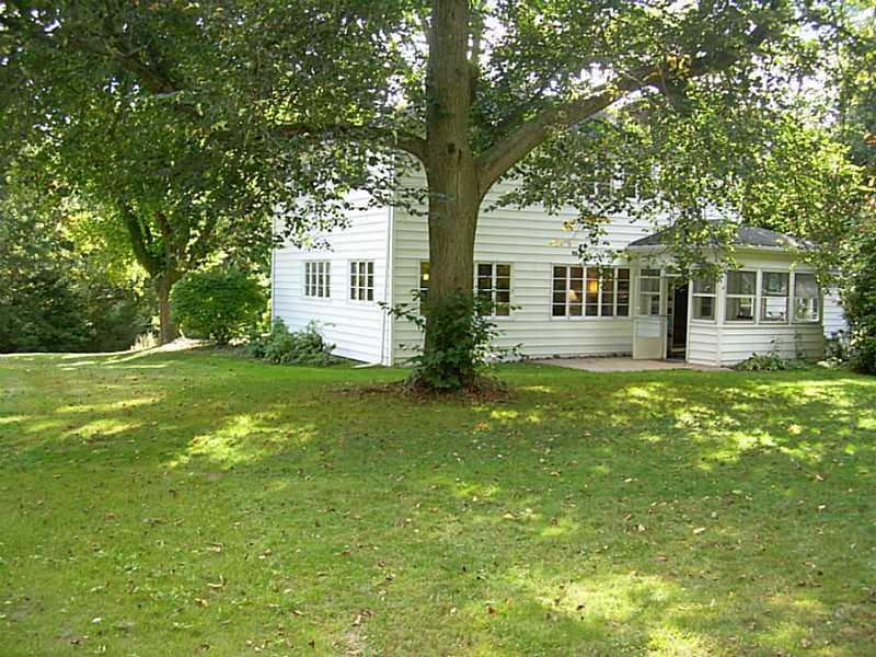 725 East Pike Road Indiana, PA 15701 - Photo 23 of 25 Exterior Back.