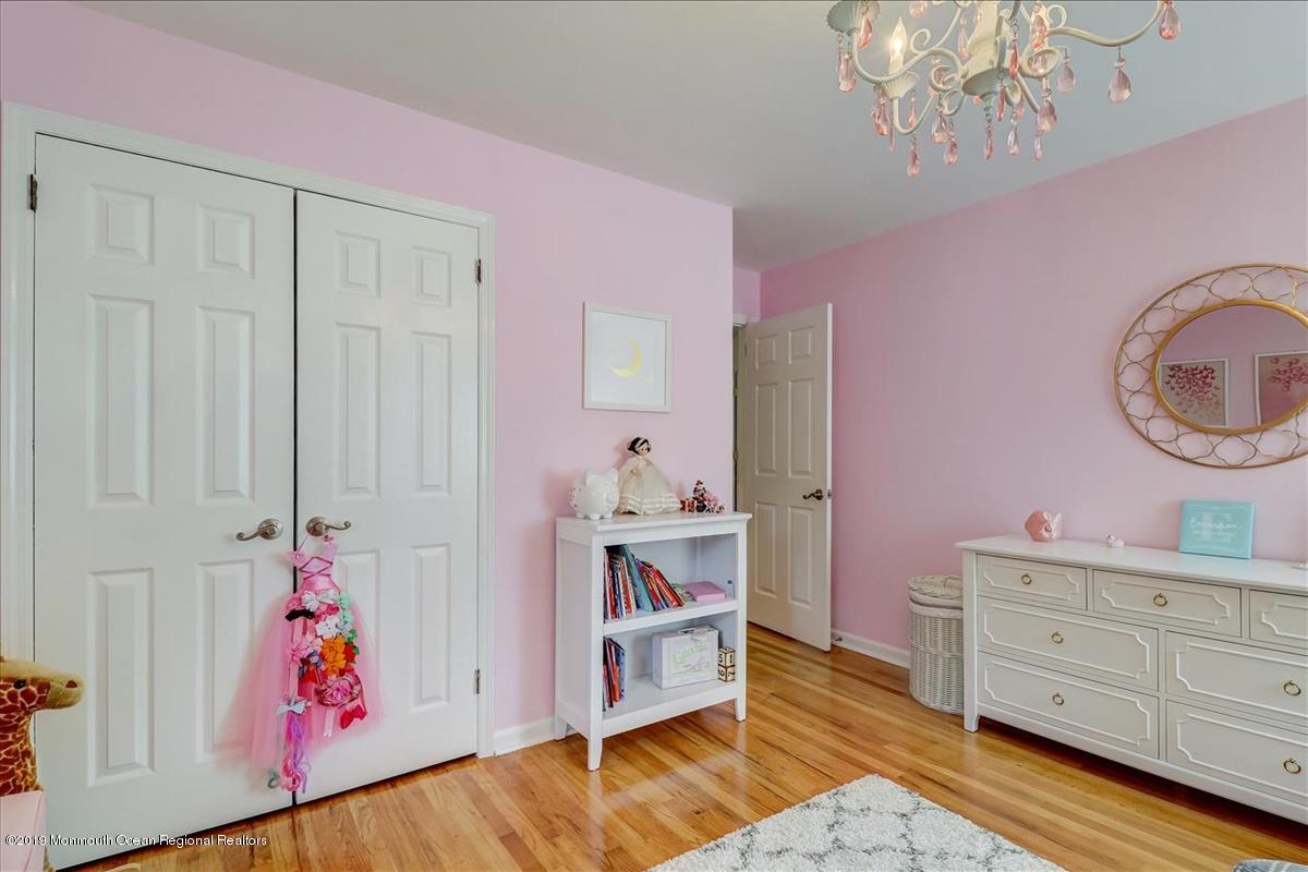 98 Wallace Road Middletown, NJ 07748 - Photo 24 of 26 26-Bedroom 3