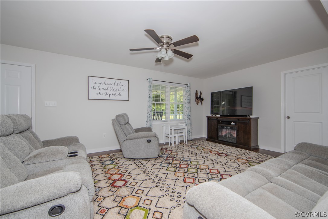 2216 Sutherland Road Sutherland, VA 23885 - Photo 3 of 26 Gallery Image 3