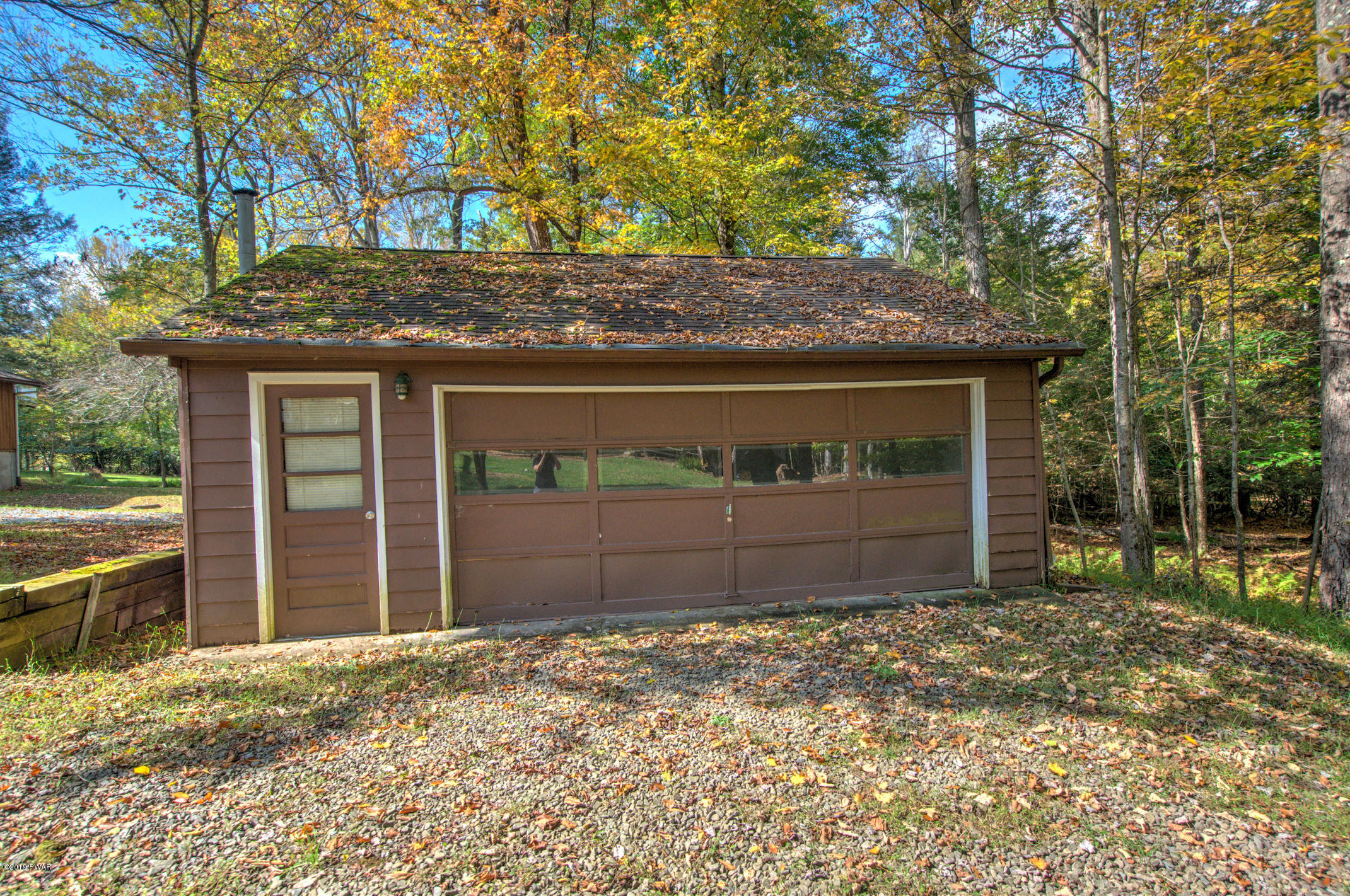 111 Riverside Drive Greentown, PA 18426 - Photo 4 of 32
