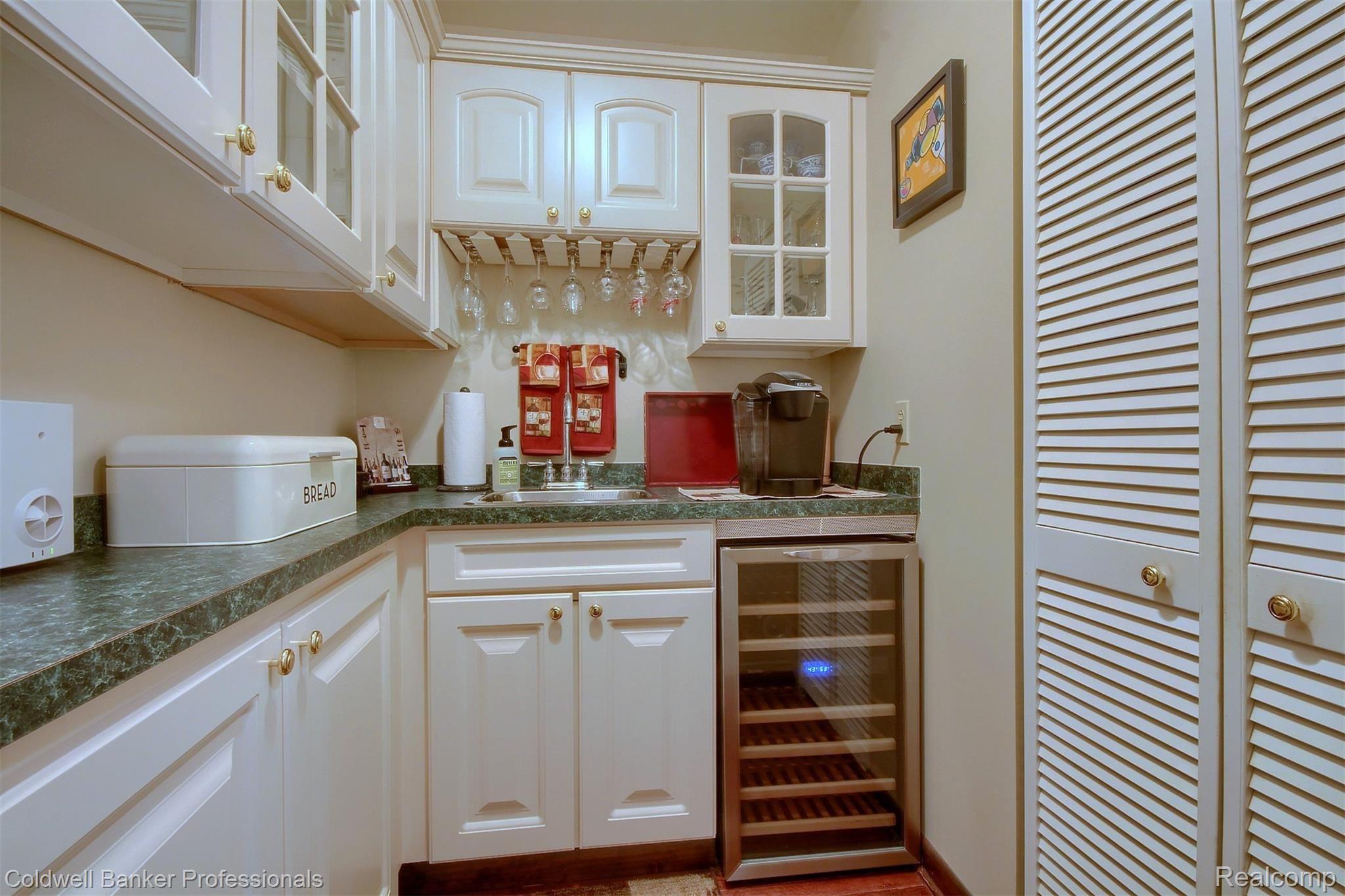 9503 Warren Road Plymouth, MI 48170 - Photo 19 of 58 19-Butlers Pantry.jpg