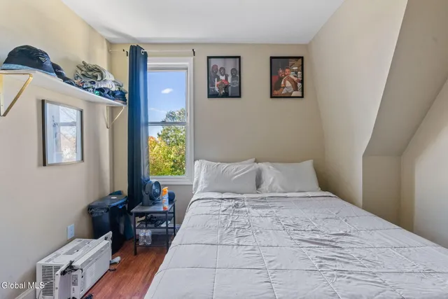 $239,900 | 1801 Avenue A, Schenectady, NY 12308