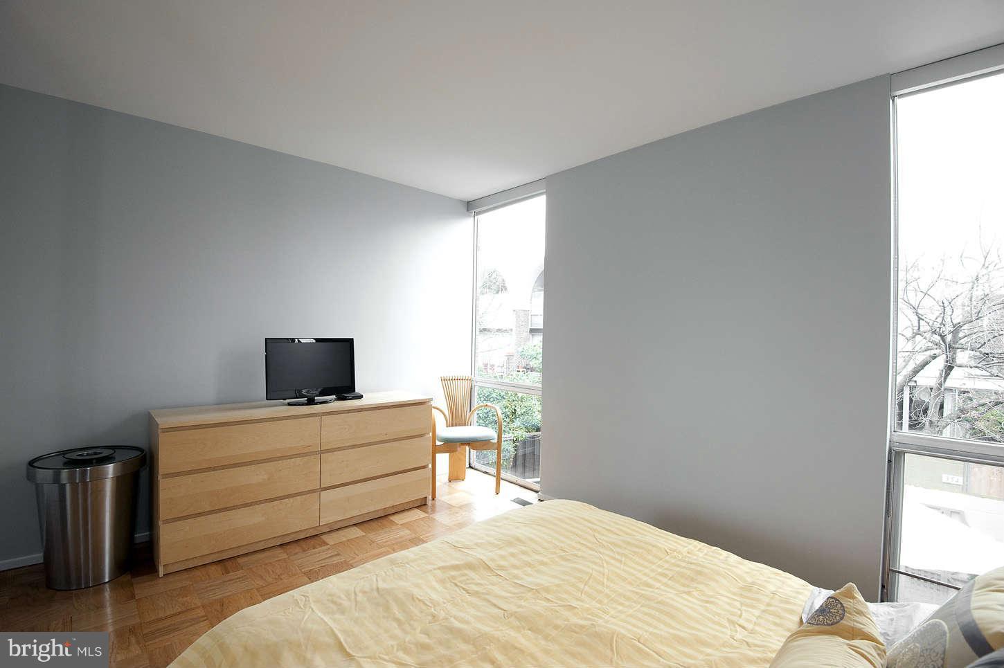 302 N Street Southwest, Unit 302 Washington, DC 20024 - Photo 15 of 25 Bedroom (Master)