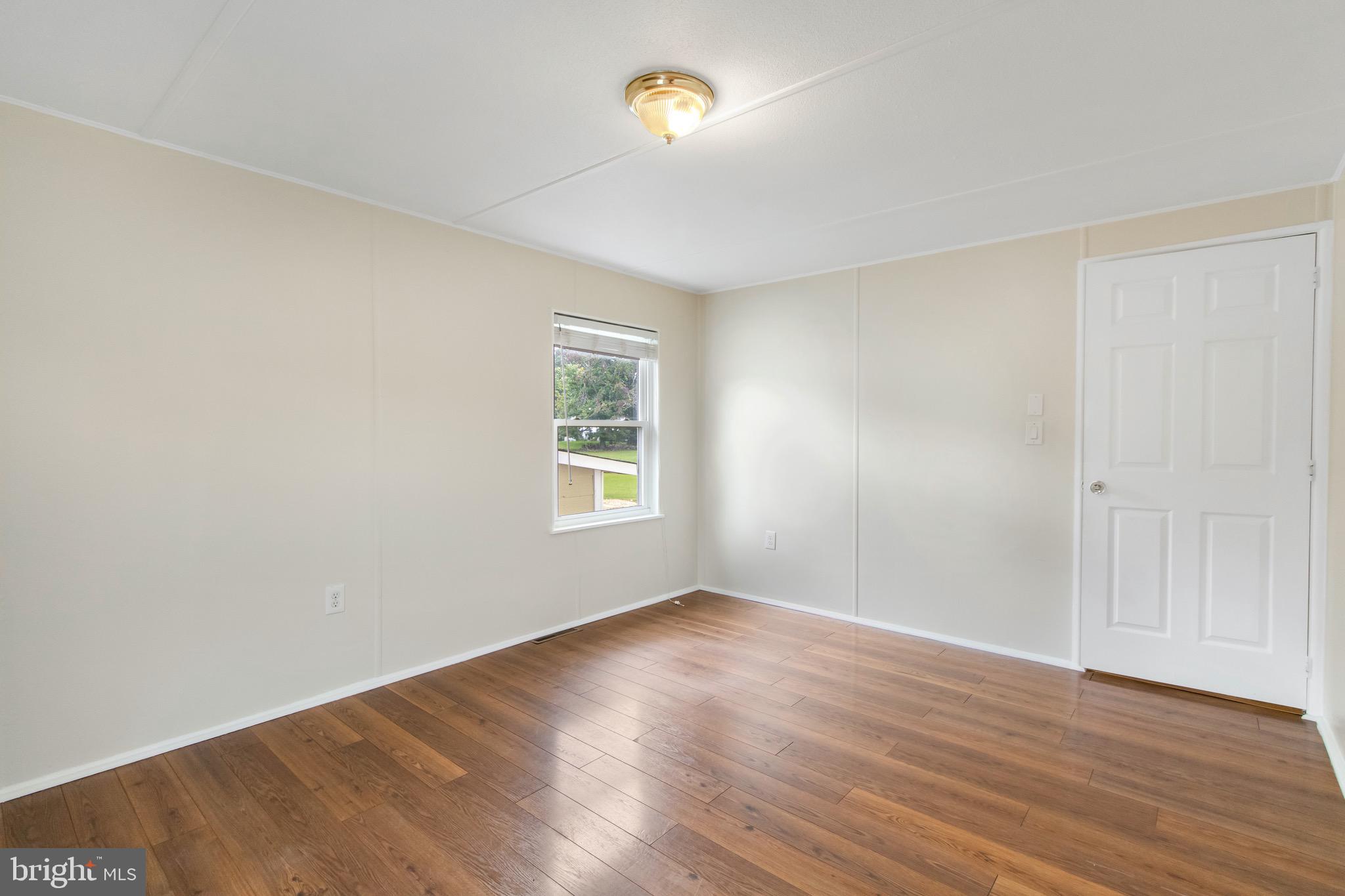 375 Harding Highway Carneys Point, NJ 08069 - Photo 10 of 13 Bedroom 2