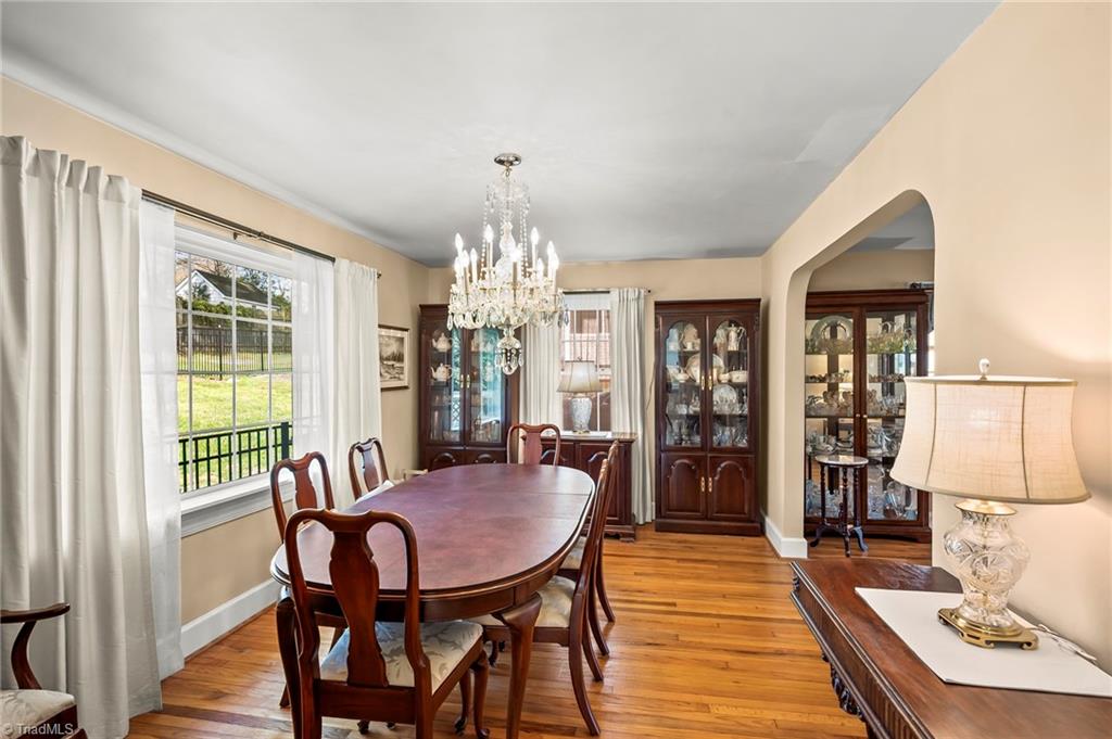 1940 Robinhood Road Winston-Salem, NC 27104 - Photo 5 of 25 Lovely, light-filled dining area with plenty of room for large (or small) table