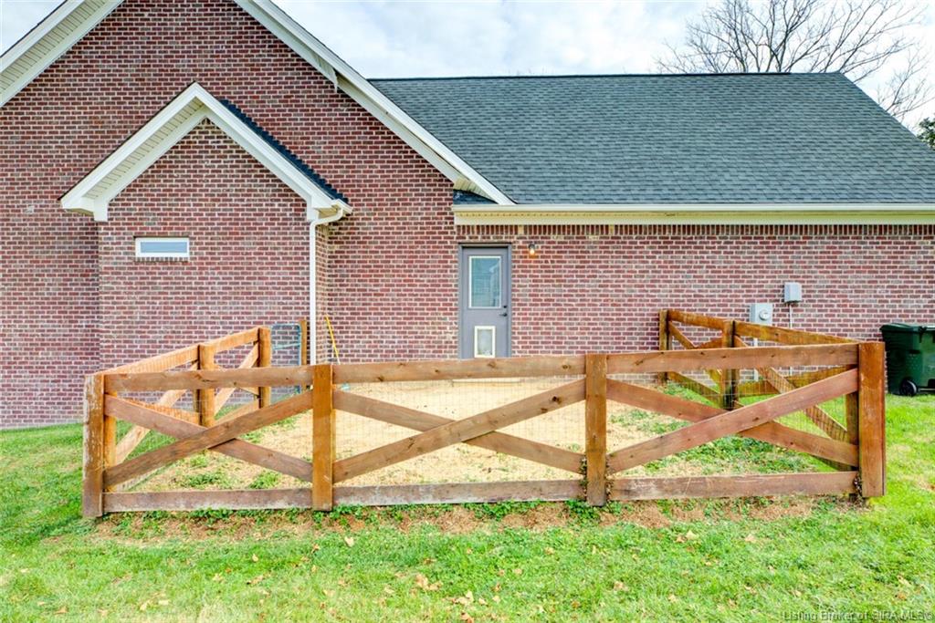 5500 West Willis Road Georgetown, IN 47122 - Photo 29 of 37