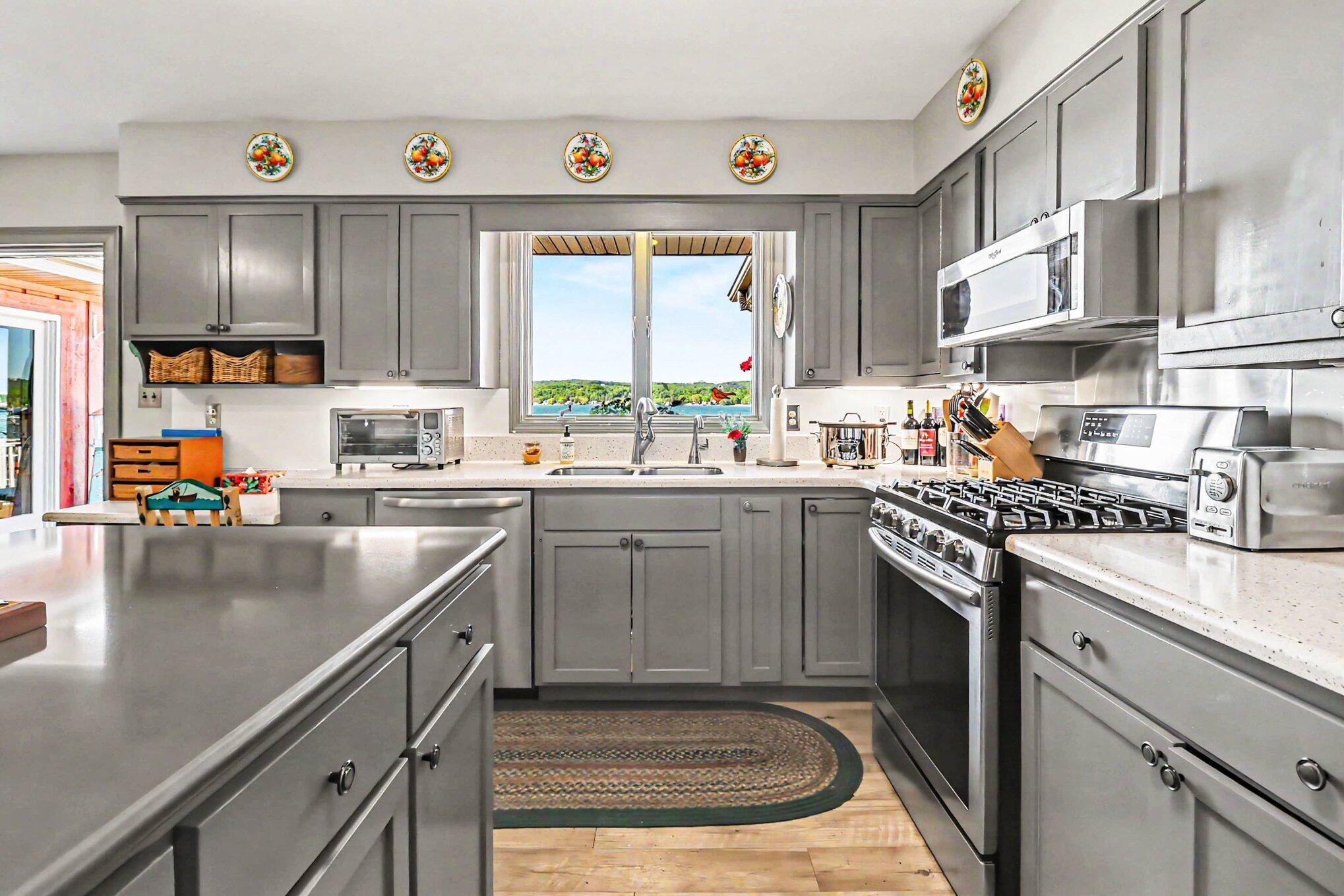 4554 Crescent Beach Road Onekama, MI 49675 - Photo 25 of 38 015_file_6340