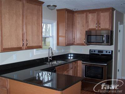 5267 Deland Road Flushing, MI 48433 - Photo 2 of 15 20192289-1.JPG