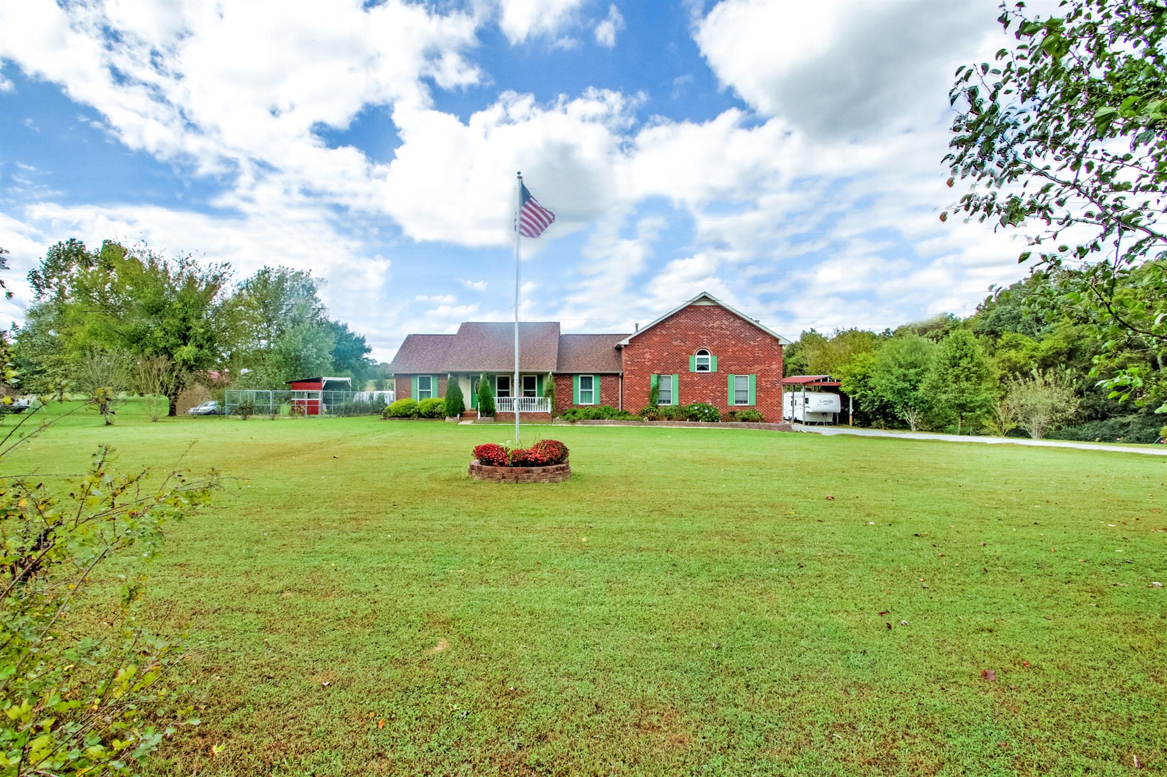 2620 Battle Creek Road Springfield, TN 37172 - Photo 3 of 30 a view of a house with a yard