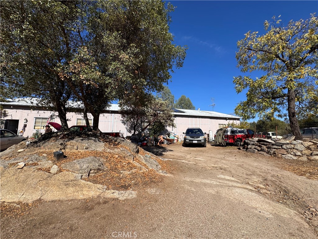 4582 Ashworth Road Mariposa, CA 95338 - Photo 7 of 10 a view of a street