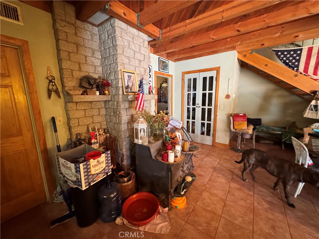 4582 Ashworth Road Mariposa, CA 95338 - Photo 9 of 10 a outdoor living space with patio furniture and potted plants