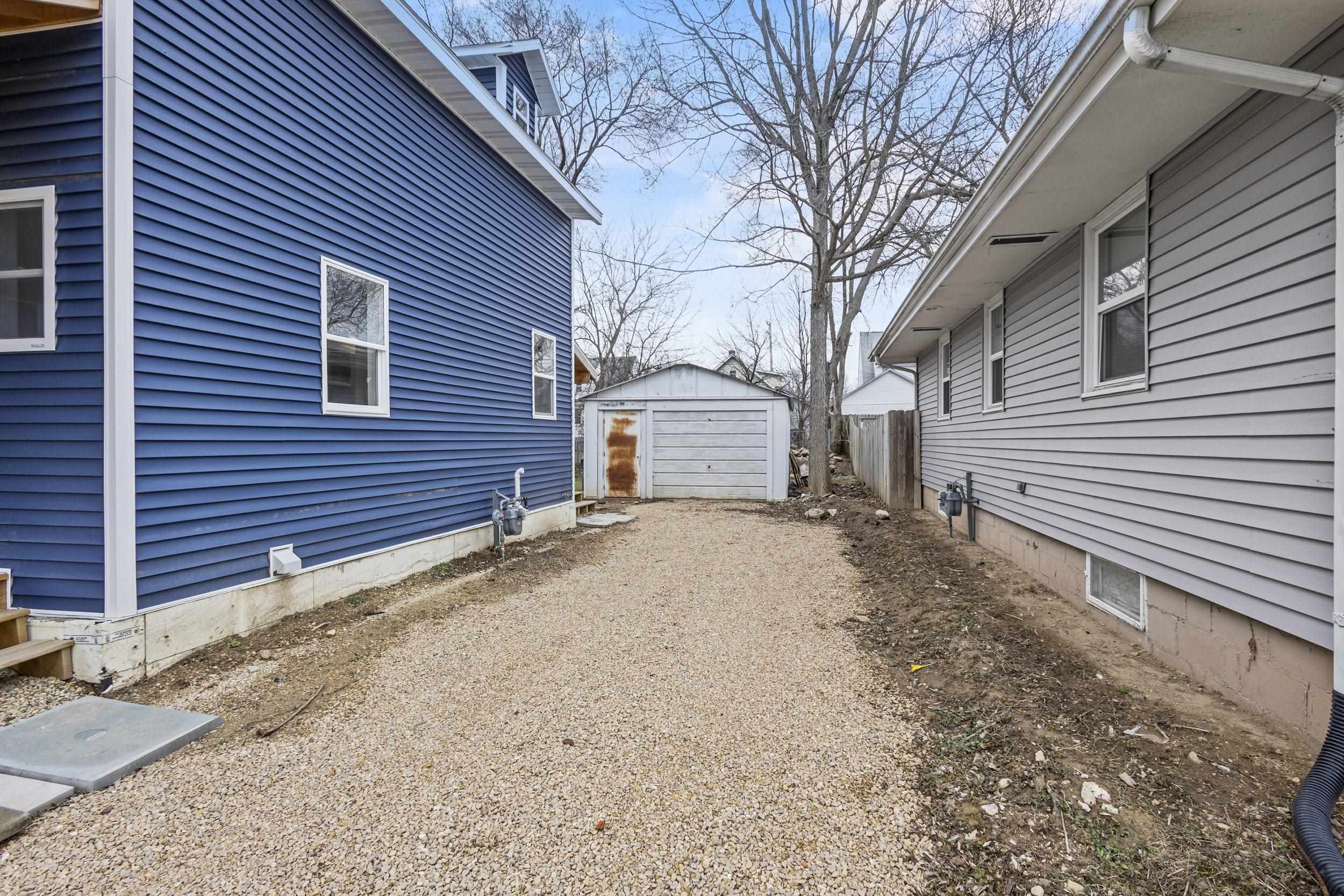 1317 Everett Street Madison, WI 53704 - Photo 25 of 31