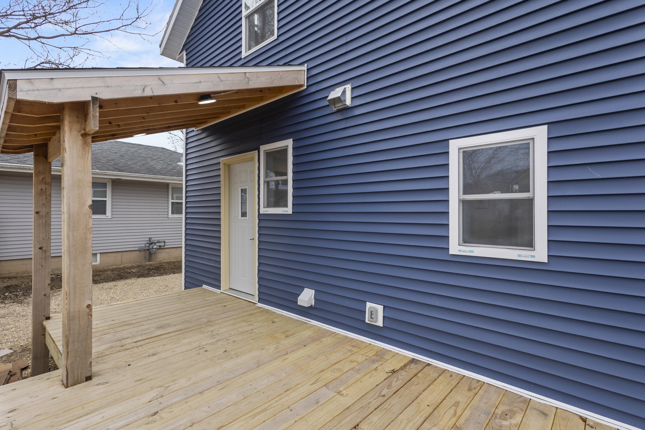 1317 Everett Street Madison, WI 53704 - Photo 28 of 31