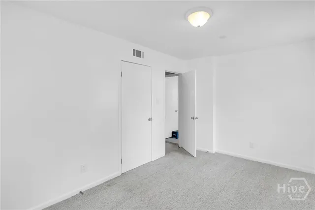 $2,400 | 2222 Bacon Park Drive, Savannah, GA 31406