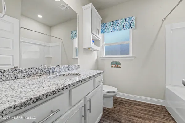 $2,650 | 10423 Autumn Drive, Gulfport, MS 39503