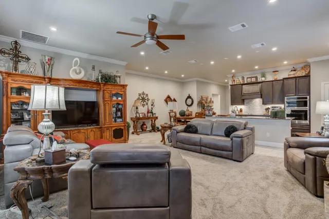 $385,000 | 9801 Valencia Avenue, Lubbock, TX 79424