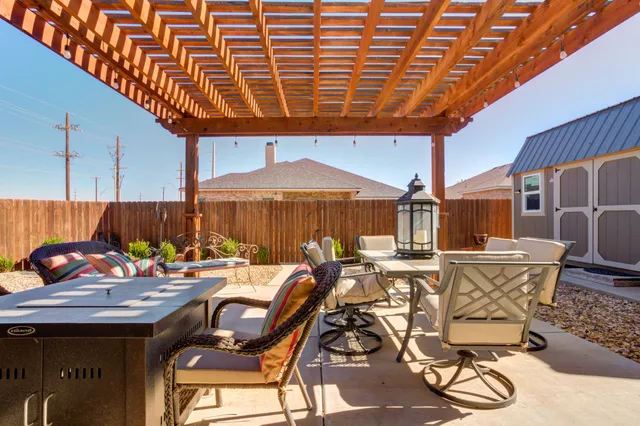 $385,000 | 9801 Valencia Avenue, Lubbock, TX 79424