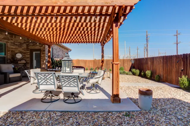 $385,000 | 9801 Valencia Avenue, Lubbock, TX 79424