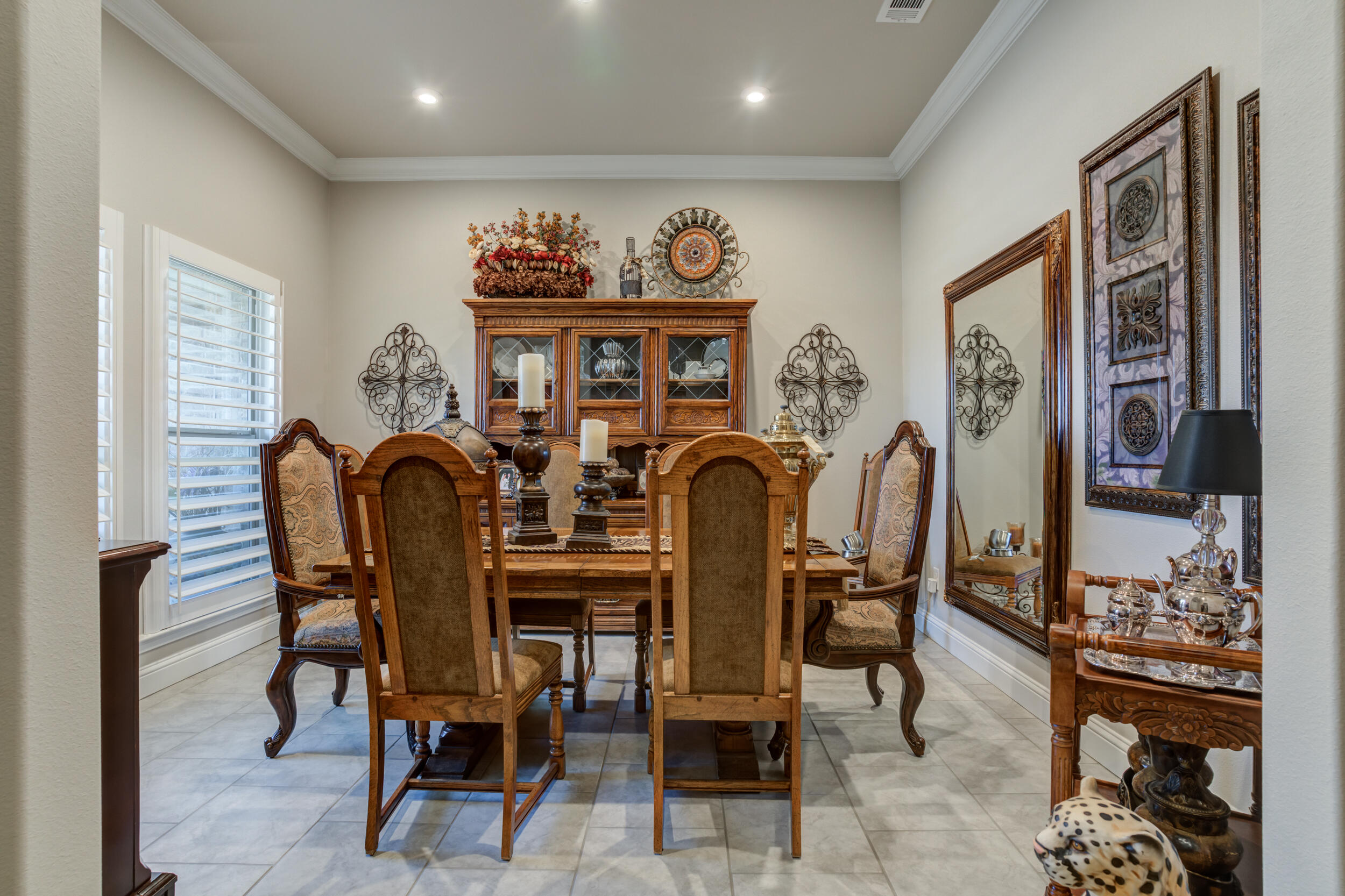 9801 Valencia Avenue Lubbock, TX 79424 - Photo 9 of 67 DSC09178_79_80_81_82