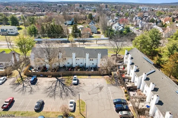 $409,900 | 302 Columbia Common, Hillsborough, NJ 08844
