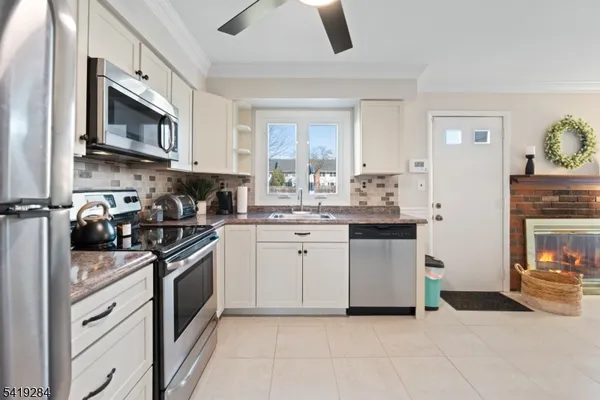 $409,900 | 302 Columbia Common, Hillsborough, NJ 08844