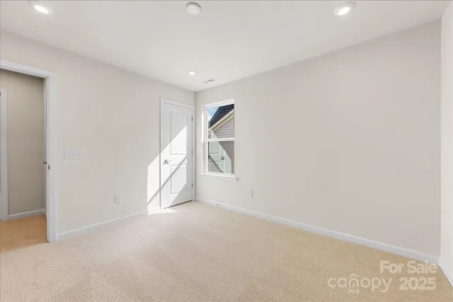 $579,990 | 8233 Franklin Trl Street, Mint Hill, NC 28227