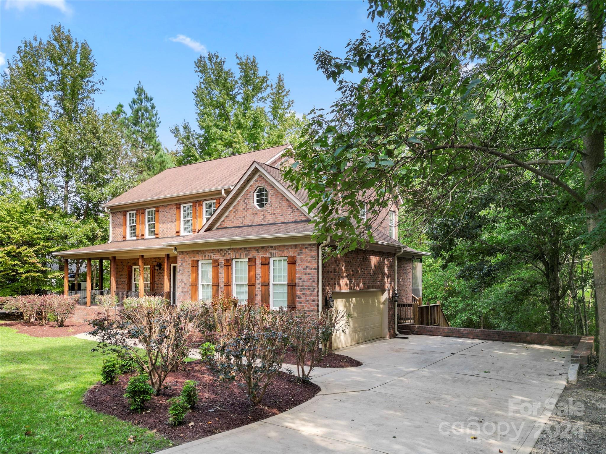 5630 Lake Wylie Road Clover, SC 29710 - Photo 3 of 34 Gallery Image 3