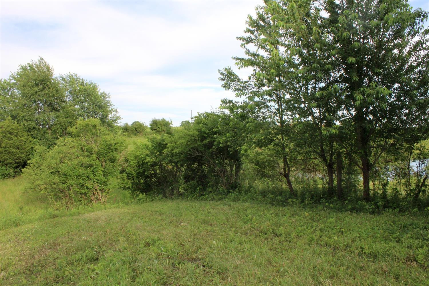 1 Escondida Road Paris, KY 40361 - Photo 9 of 12 Listing Photo