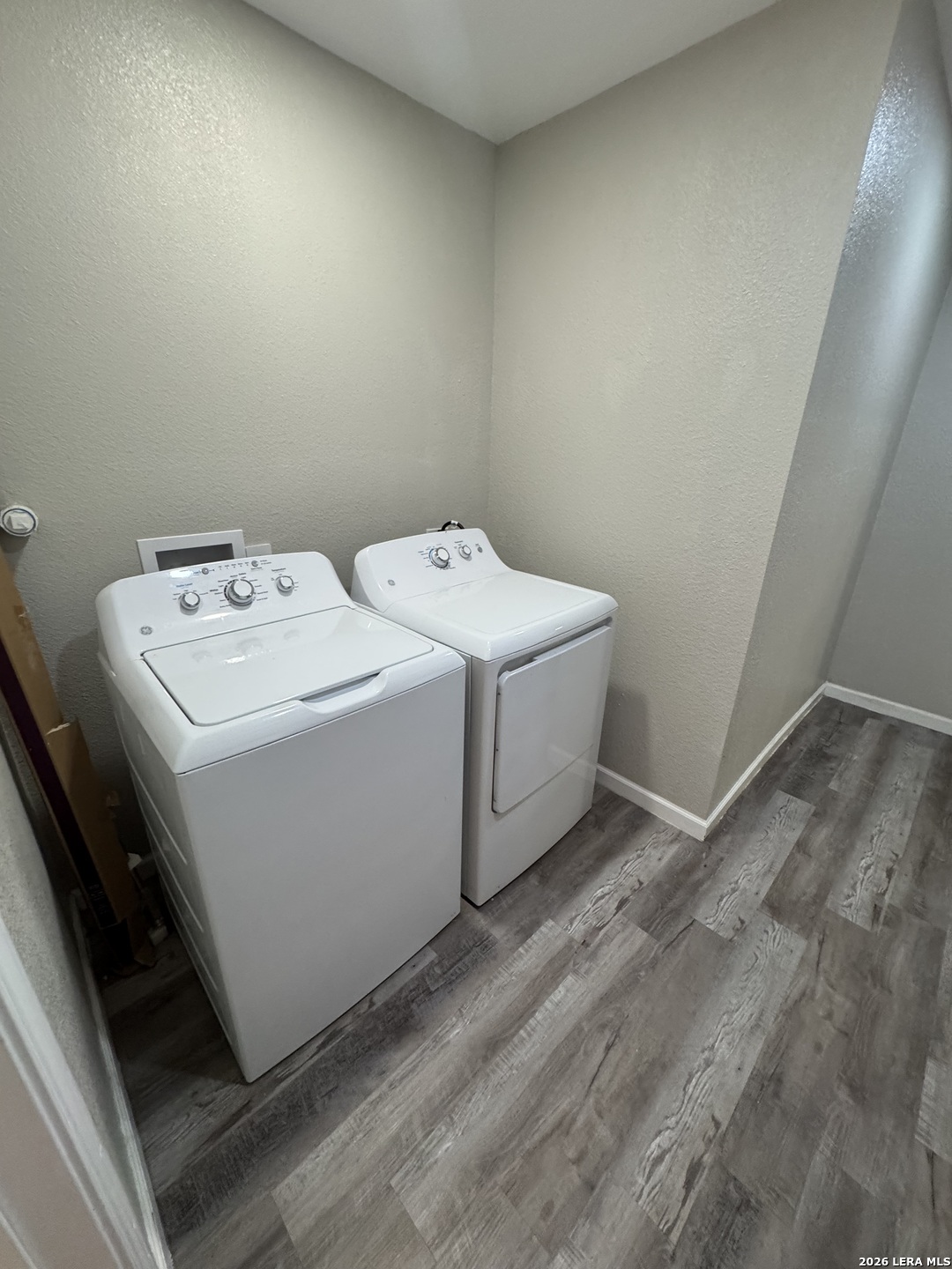 1240 Rice Road San Antonio, TX 78220 - Photo 20 of 45 a utility room with dryer and washer