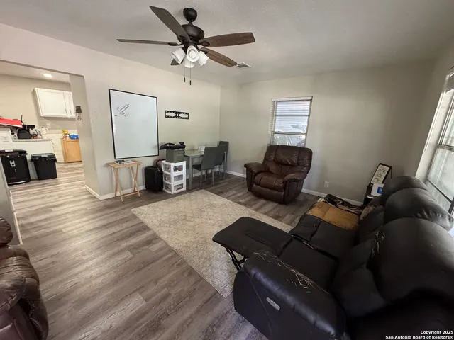 $460,000 | 1240 Rice Road, San Antonio, TX 78220