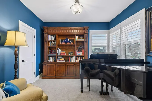 $790,000 | 4052 Vista View Drive, Chaska, MN 55318