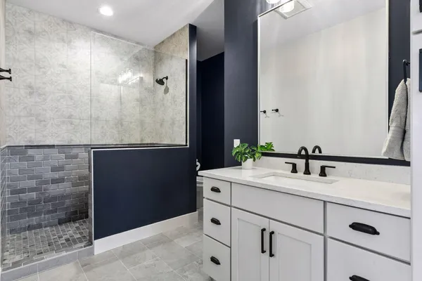 $790,000 | 4052 Vista View Drive, Chaska, MN 55318