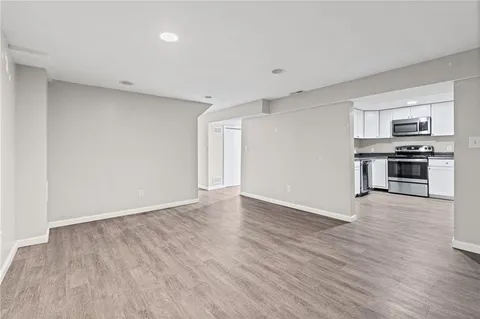 $230,000 | 11230 College Avenue, Kansas City, MO 64137