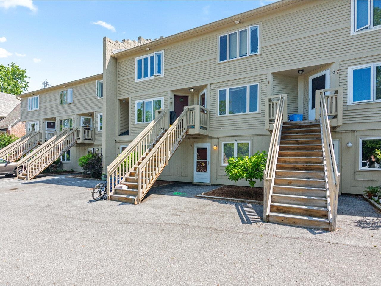 337 College Street, Unit 5 Burlington, VT 05401 - Photo 15 of 21