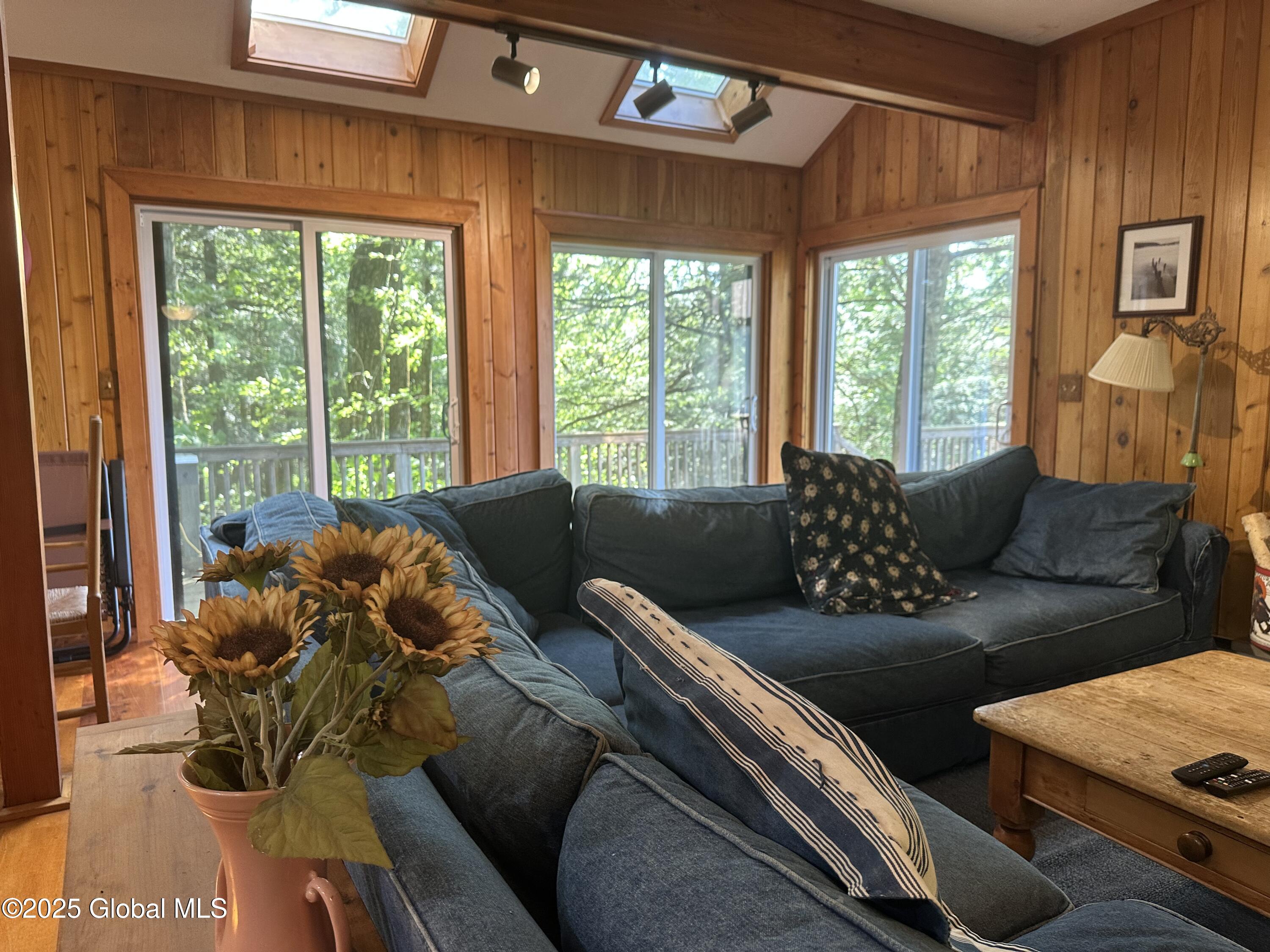 308 Shaker Ridge Drive Canaan, NY 12029 - Photo 4 of 42 Canaan living corner