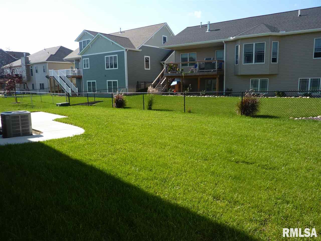 910 Devonshire Road Washington, IL 61571 - Photo 35 of 36 Gallery Image 35