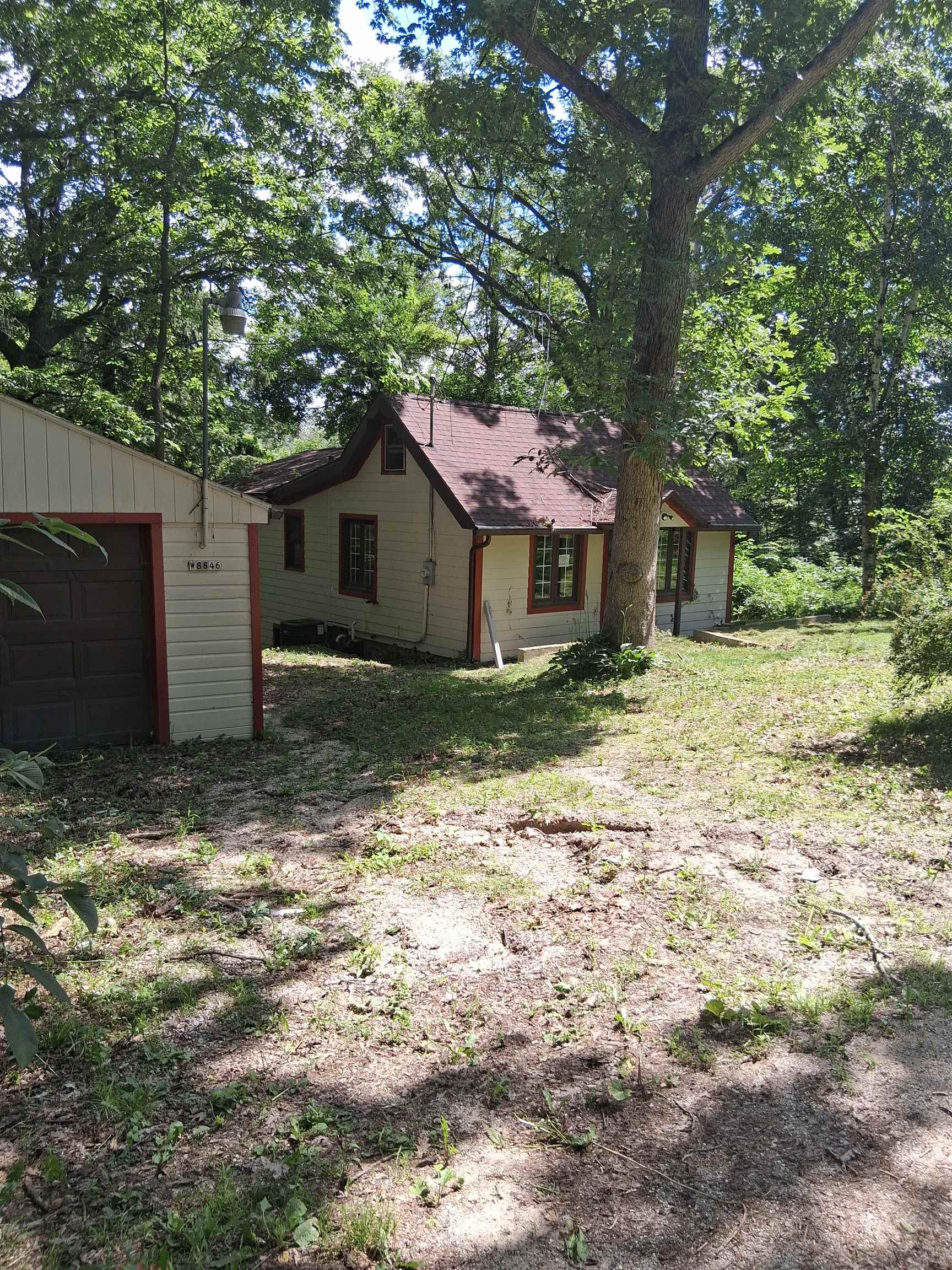 W8846 Hickory Road Delavan, WI 53115 - Photo 11 of 12