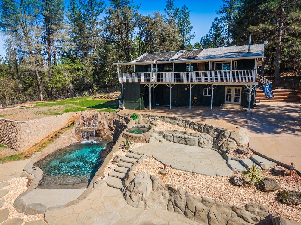 23870 Tokayana Way Colfax, CA 95713 - Photo 87 of 93 a view of a house with a patio
