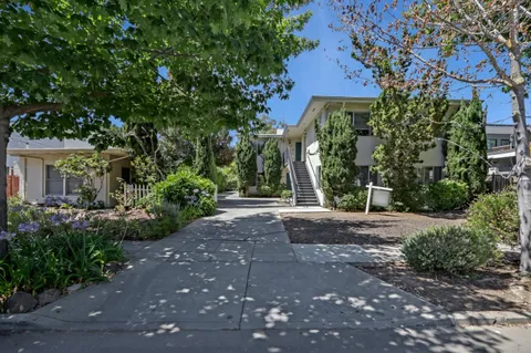 $4,990,000 | 2110 Williams Street, Palo Alto, CA 94306