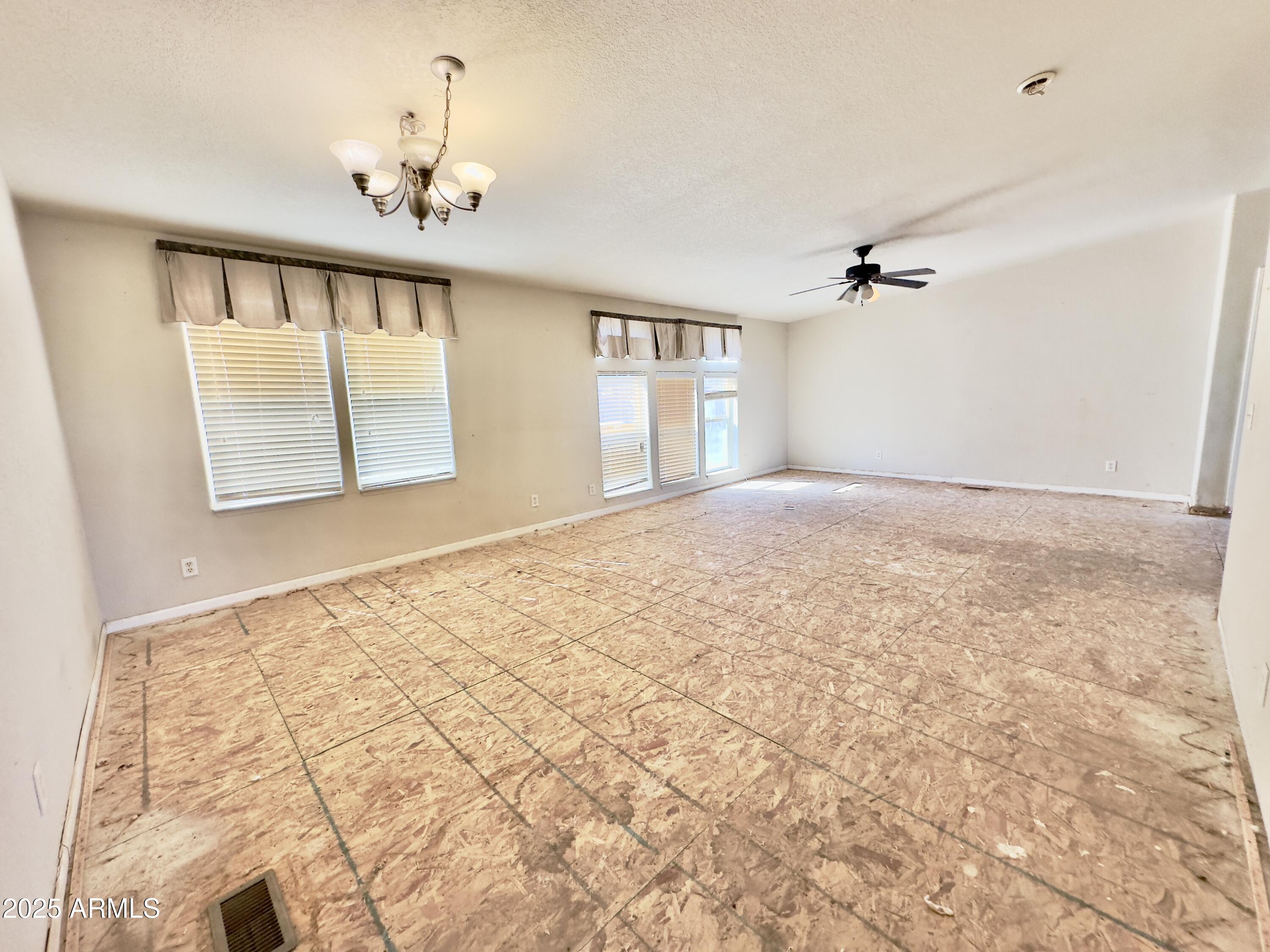 13401 East Walts Way Vail, AZ 85641 - Photo 6 of 41 IMG_3066 (1)