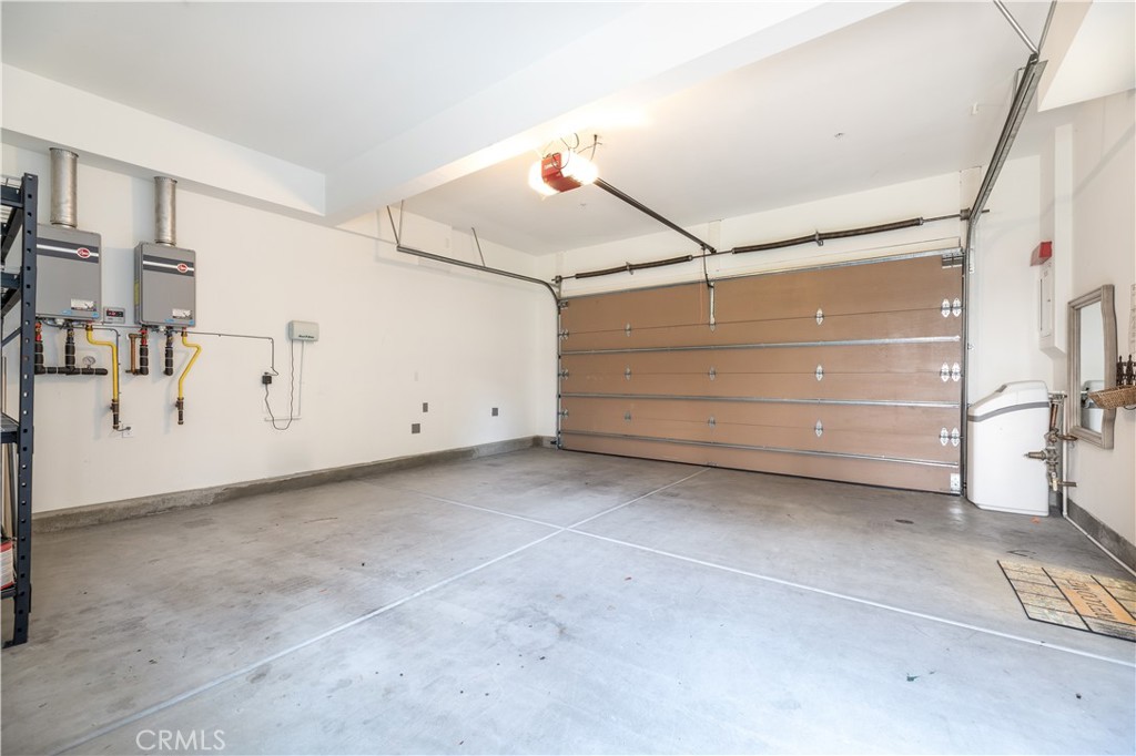 71 Thornapple Irvine, CA 92620 - Photo 28 of 33 a view of a garage