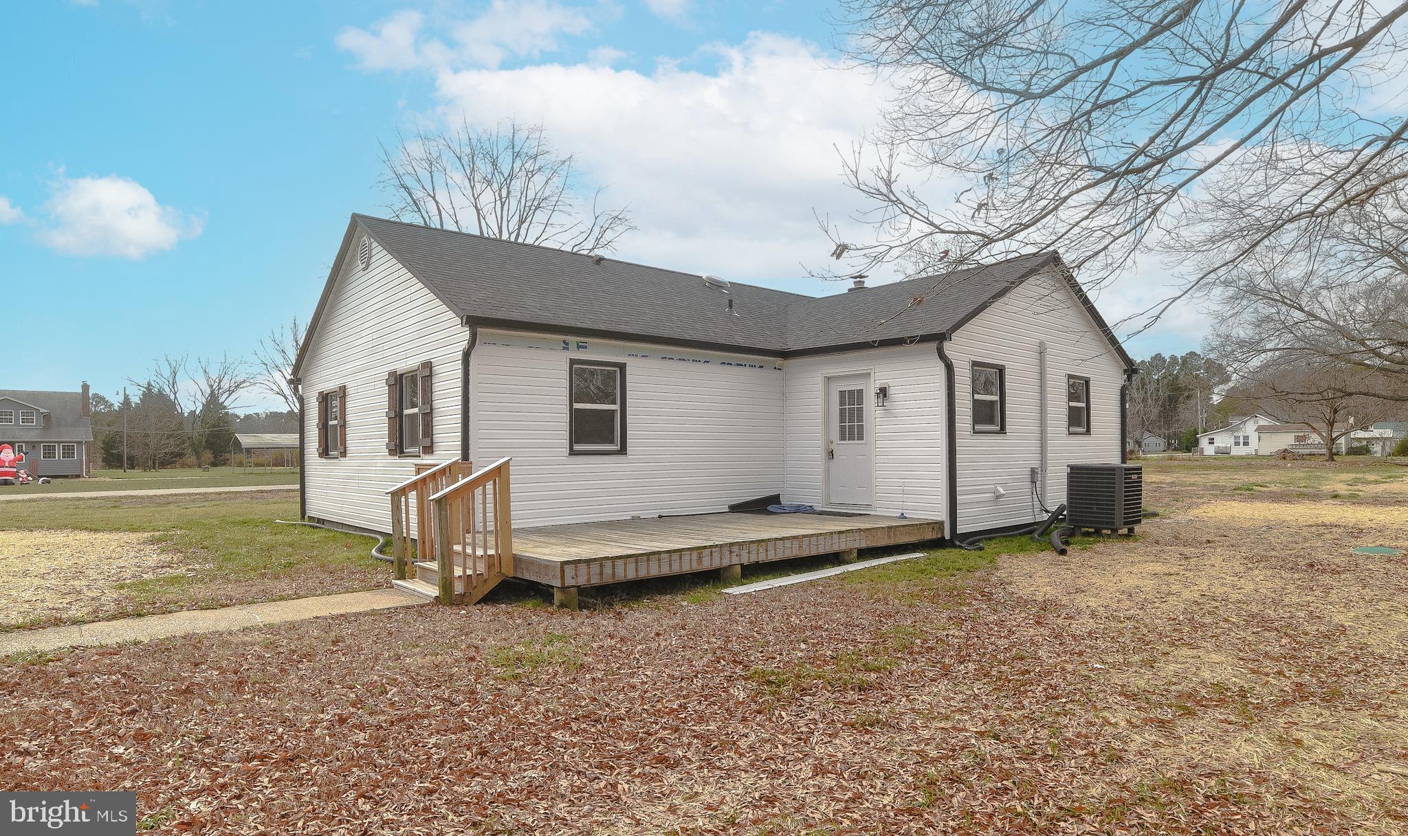 38704 Morris Point Road Abell, MD 20606 - Photo 3 of 35 Gallery Image 3