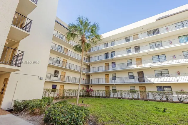 $170,000 | 6193 Rock Island Road, Unit 119, Tamarac, FL 33319