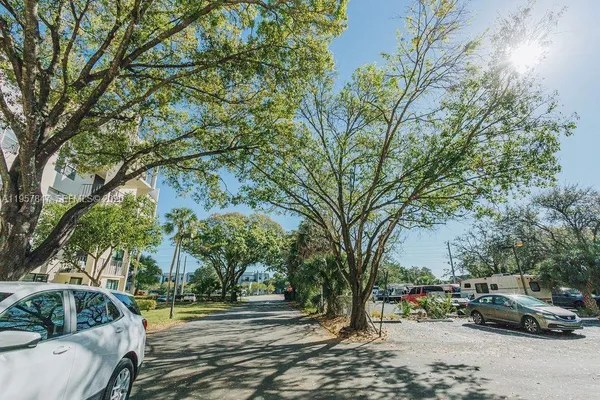 $170,000 | 6193 Rock Island Road, Unit 119, Tamarac, FL 33319