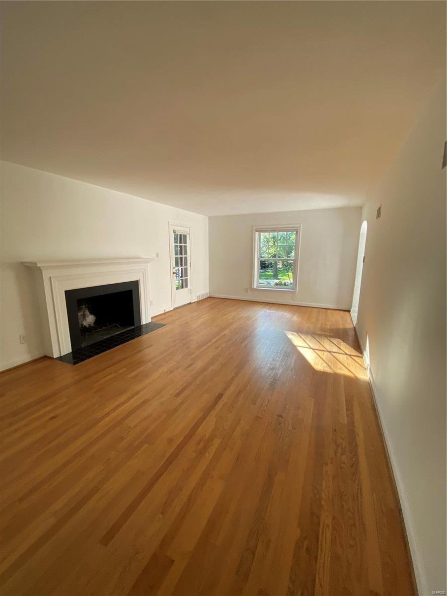 6 Daniel St. Louis, MO 63124 - Photo 4 of 10